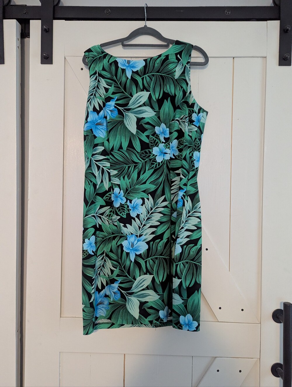 Sleeveless Tropical Dress